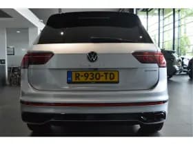 Volkswagen Tiguan thumbnail 5