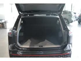 Volkswagen Tiguan thumbnail 7
