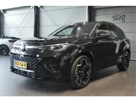 Volkswagen Tiguan thumbnail 2