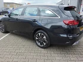 Kia Ceed thumbnail 4