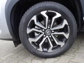 Toyota Yaris Cross thumbnail 11