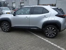 Toyota Yaris Cross thumbnail 4