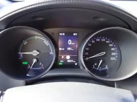 Toyota C-HR thumbnail 17