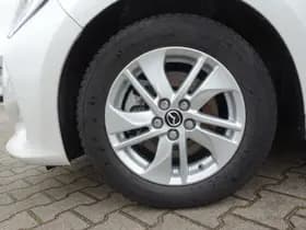 Mazda 2 thumbnail 11