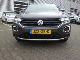 Volkswagen T-Roc thumbnail 8