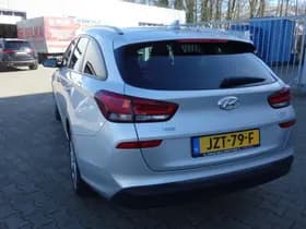 Hyundai i30 thumbnail 5