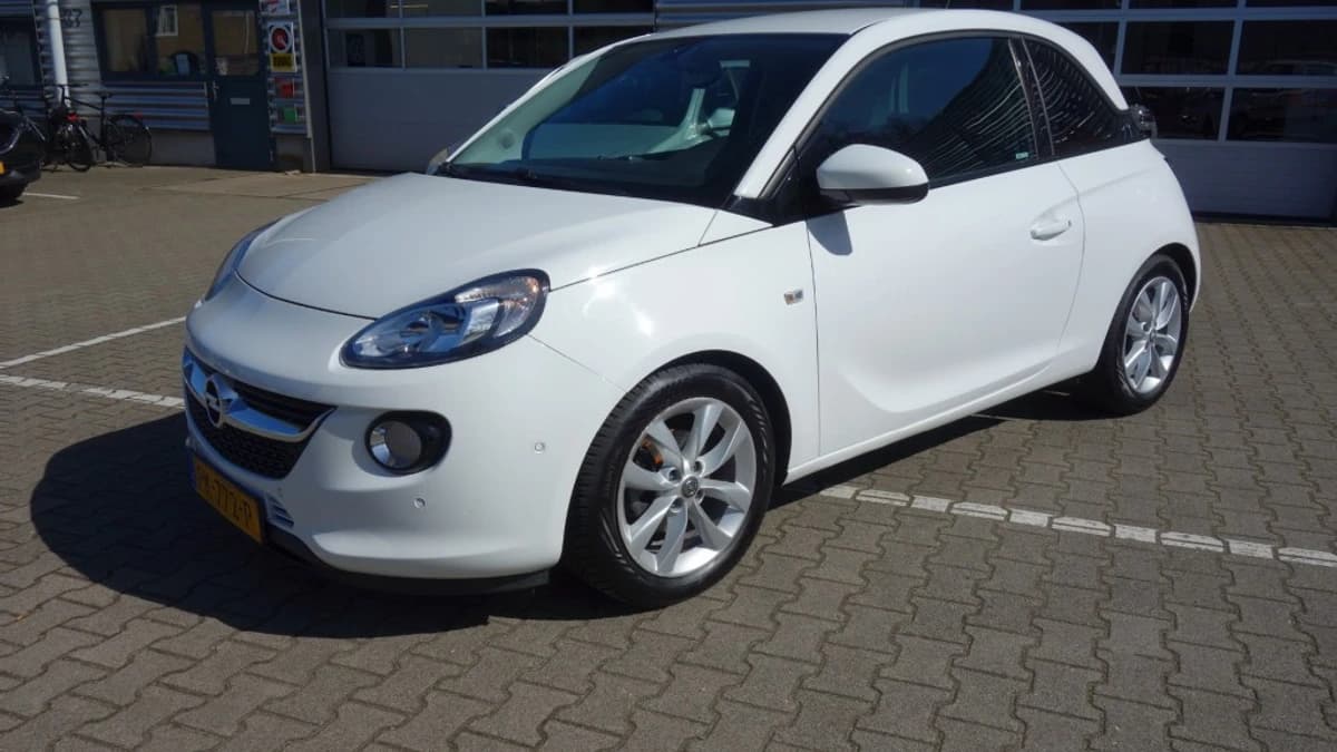 Opel Adam — foto 1