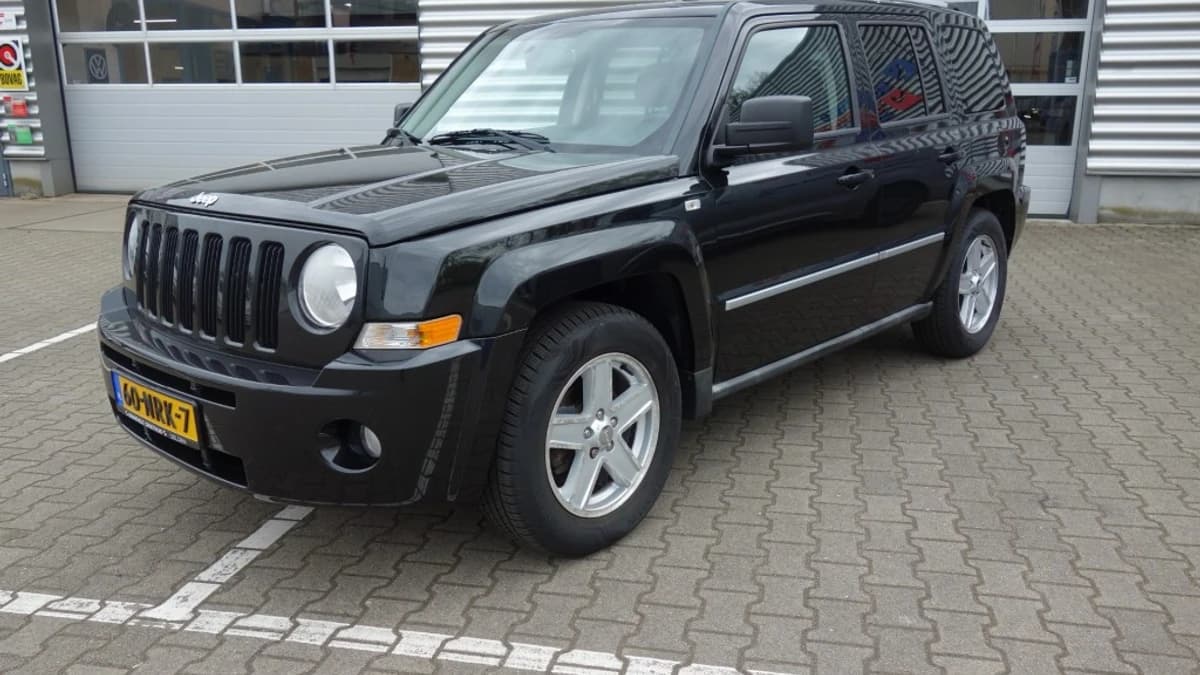 Jeep PATRIOT — foto 1