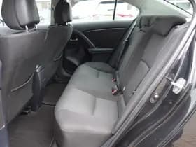 Toyota Avensis thumbnail 11