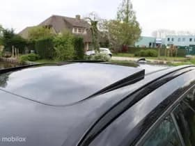 Volvo XC40 thumbnail 2