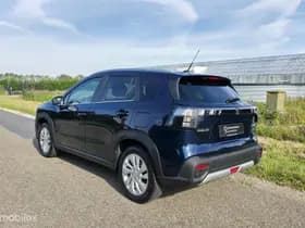 Suzuki S-Cross thumbnail 2