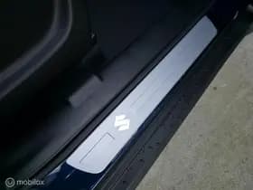 Suzuki S-Cross thumbnail 8