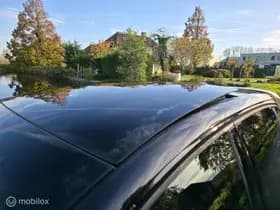 Volkswagen Golf thumbnail 2