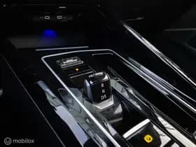 Volkswagen Golf thumbnail 24