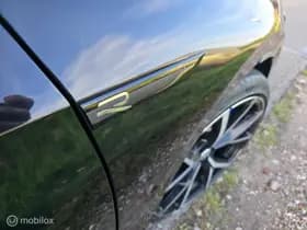 Volkswagen Golf thumbnail 37