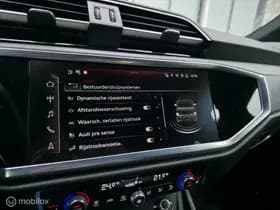 Audi Q3 thumbnail 32