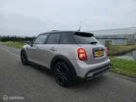 MINI Cooper thumbnail 3