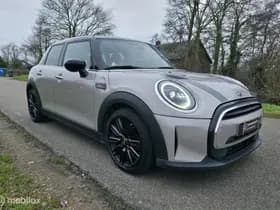 MINI Cooper thumbnail 4