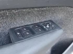 Volvo XC40 thumbnail 26