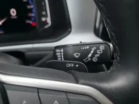 Volkswagen T-Roc thumbnail 17