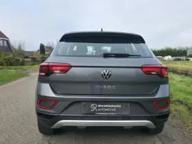 Volkswagen T-Roc thumbnail 32