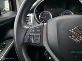 Suzuki S-Cross thumbnail 14