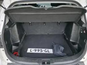 Suzuki S-Cross thumbnail 30