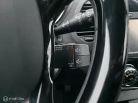 Renault Captur thumbnail 15