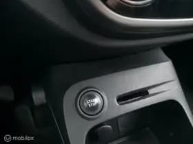 Renault Captur thumbnail 18