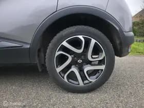 Renault Captur thumbnail 25