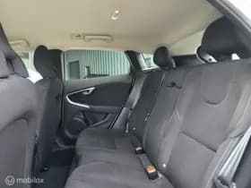 Volvo V40 thumbnail 11