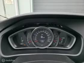 Volvo V40 thumbnail 17