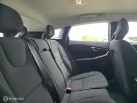 Volvo V40 thumbnail 9