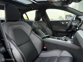 Volvo S60 thumbnail 8