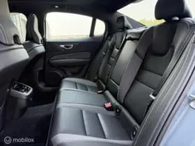 Volvo S60 thumbnail 9