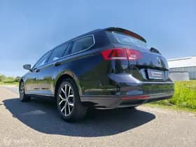 Volkswagen Passat thumbnail 27
