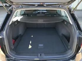 Volkswagen Passat thumbnail 28
