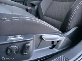 Volkswagen Passat thumbnail 8