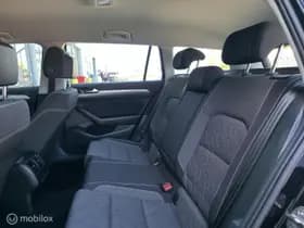 Volkswagen Passat thumbnail 10