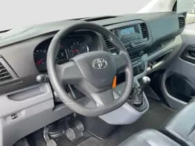 Toyota ProAce Worker Long 1.6 D-4D Euro 6 Cool Comfort | Airco | Cruise | L3 thumbnail 2