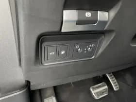 Land Rover Discovery Sport P300e R-Dynamic S | 360 Camera | Alcantara thumbnail 15