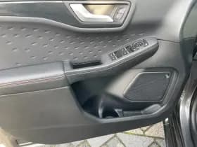 Ford Kuga 2.5 PHEV ST-Line X | Pano | Trekhaak | Winterpack | B&O thumbnail 10