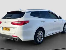 Kia Optima Sportswagon 1.7 CRDi DynamicLine | Pano | H&K Audio | Camera | Dealer onderhouden | thumbnail 6