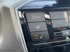 Volkswagen Up! 1.0 BMT high up! | Pano | Cruise | Camera | Leder thumbnail 16