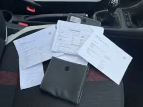 Volkswagen Up! 1.0 BMT high up! | Pano | Cruise | Camera | Leder thumbnail 24