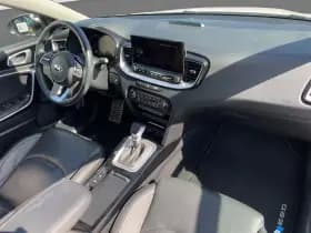 Kia Ceed Sportswagon 1.6 GDI PHEV ExecutiveLine | Pano | Keyless | Leder | Dealer ond. thumbnail 3