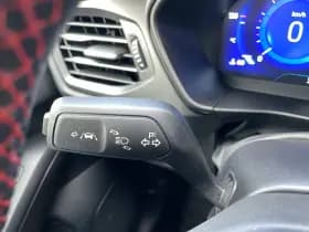 Ford Focus 1.0 Hybrid ST Line X | Virtual | Winter | Pano | Matrix thumbnail 16