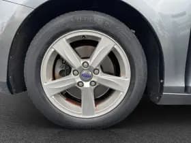 Volvo V40 1.6 T3 Kinetic Camera | Cruise | Climate | Trekhaak thumbnail 23