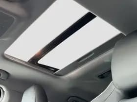 Omoda 5 1.6 T-GDi SHS-H Premium | 1000km range | Pano/schuifdak | 360 Camera! thumbnail 3