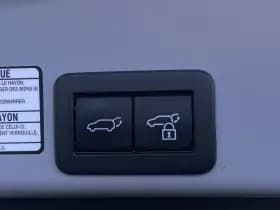 Toyota Yaris Cross 1.5 Hybrid Business Plus Dodehoek | Camera | Carplay | Halfleder thumbnail 22